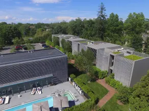Topping Rose House - Image 3