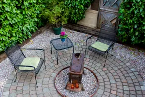 Newly Built Guesthouse with Private Courtyard - Image 5