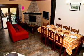 Beautiful Tourist Housing in Tordesillas - Image 3