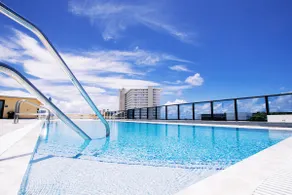 #303 Beachside 1 BR Apartment with Rooftop Pool! - Image 2