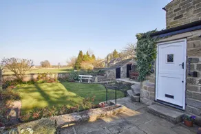 Host & Stay - Tithe Cottage - Image 3