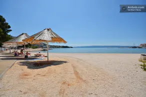 Apartment near the sea - Image 5