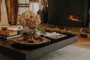 Enchanting log cabin in the woods - Image 2
