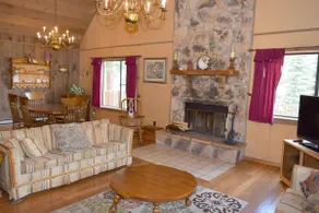 Artz Valley Cabin - WiFi - Satellite - Washer - Dryer - Wrap Around Deck - Wood Burning Fireplace - Secluded Setting - Image 2
