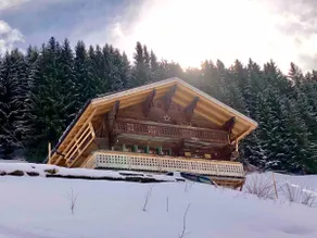 Boutique Chalet Retreat Terraces GreatViews HotTub - Image 3