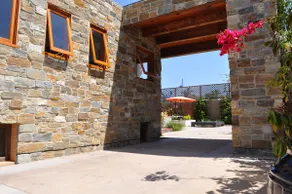 Beach & Downtown-Adjacent, Freestanding House - Image 2