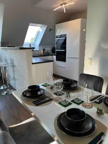Moderne Galerie-Wohnung! Zentral-A8-B17 WIFI - Image 4