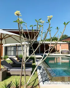 Laman Villa - luxury living by the sea - Image 3