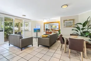Delightful apartment close to the beach, Sunshine Beach - Image 2
