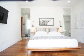 ❤️Private Pool Couples Getaway- Downtown - Image 4