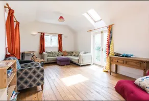 Huge House | Sleeps 16 | 10 Beds| Beach & Old Town - Image 4