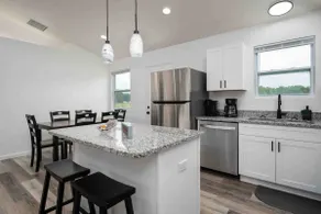 New Farmhouse with beautiful pasture - Image 2