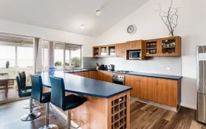 Hindmarsh Hideaway- Waterfront pet friendly NBN Private jetty - Image 5