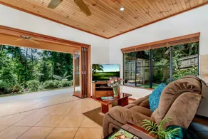 Secluded Romantic Getaway For Two - Kuranda Queensland - Image 4
