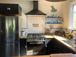 Riverfront beach house at seaside Wooli. - Image 3