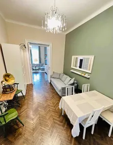 The Spot with Green Chair - cozy space near Danube - Image 4