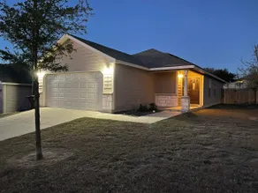 3 bedroom 2bath by JW Marriott 281 TPC fenced yard - Image 2