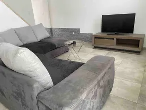 House close to the city center/train station/airport - Image 2