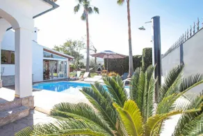 Villa Alcudia beach, luxury with private pool - Image 2