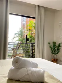 Modern Studio 1 with balcony in Barra de Guaratiba - Image 2