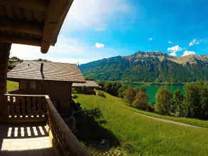 Log home Iseltwald near Interlaken with panoramic view - Image 4