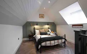 Modern finish to a historic brewers house, Derby - Image 2