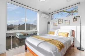 Cozy Brand New 2B2B Space Needle View Pet Friendly - Image 3