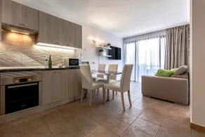 Windsor Panoramic Las Americas - Image 2