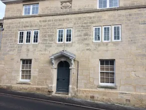Upper Flat, The Manse, Painswick - Image 2