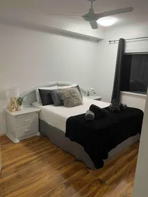 Stylish Apartment near Esplanade & City Centre - Image 4