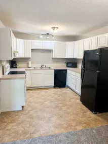 Beautiful Home in Garden Plain - Image 5