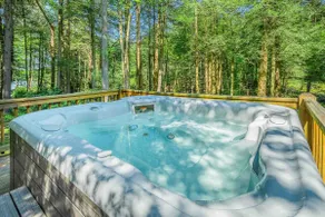 Lakefront Cabin in Stunning Storybook Setting - Image 3