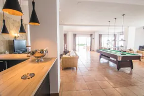Vista Alegre - Oceanfront Villa - Image 3