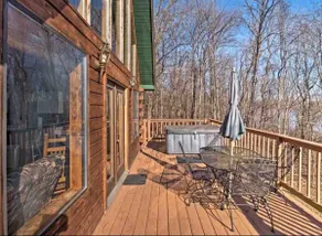Dawn Star Cabin - Image 2