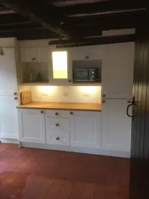Cottage in Sherwood Forest - Image 3