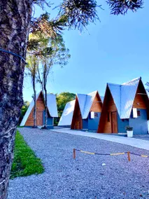 Chalets in the mountains - Image 3