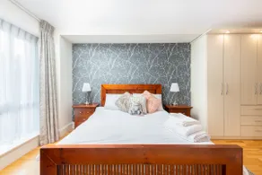 Apt 58 Adelaide Square - Image 2
