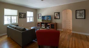 Beautiful Historic Home Near Downtown Phoenix - Image 4