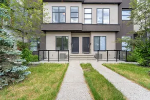 Kensington Calgary House, 3BR, 20 Min to Downtown - Image 3