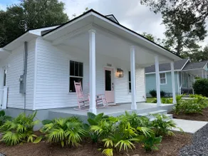 Island House Pink - Image 3