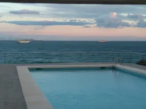 Beachfront house in Tarragona city - Image 2