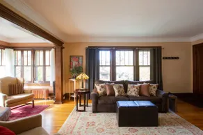 Beautiful Uptown 4BR! Steps to lake, near downtown - Image 3