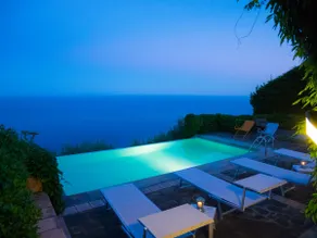 Luxus-Villa am Land mit privatem Swimmingpool, Terrasse und Meerblick - Image 5