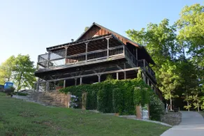 ”LakeTime” (Lakefront Cabin on Beaver Lake) - Image 2