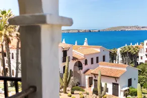 Apartment with spectacular views and sunset - Image 2