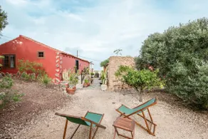 Maison de campagne \"Casa Rural El Moral\" avec vue sur la montagne, Wi-Fi, terrasse et jardin - Image 2
