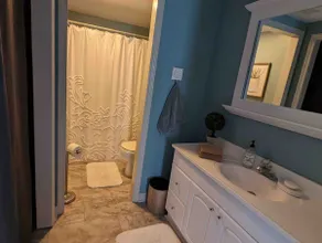 b-side @521: Tranquil Guest Suite - Image 3