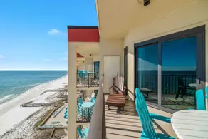 Beachfront - PENTHOUSE - Breathtaking Views! - Image 4