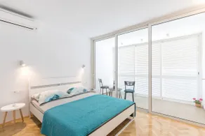 Bava apartments - two bedroom Sea View apartment - Image 2