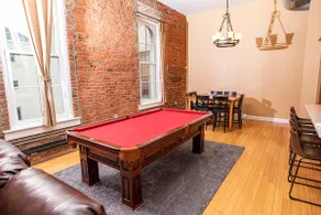 Luxurious Downtown Condo by Georgia St - Image 2